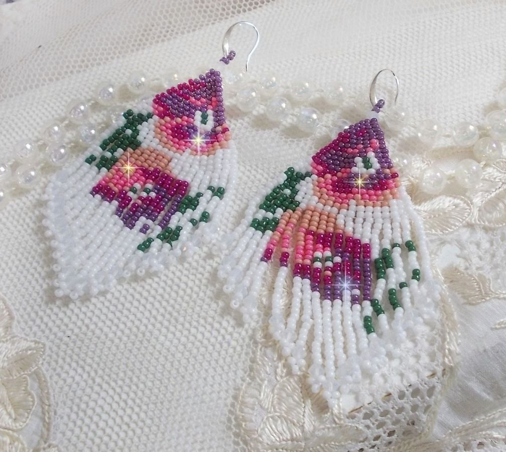 BO Flores de Cerejeira criadas com Branco Opaco, Rosa de várias tonalidades, Verde com Tucos