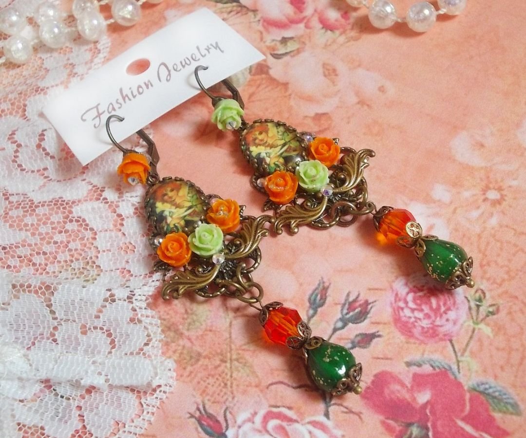BO Fada Aloés Abóbora criada com cabochons de lupa, rosas de resina e cristais