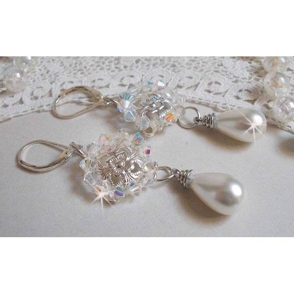 BO Gouttelettes Givrées com cristais Swarovski e pérolas brancas de Maiorca