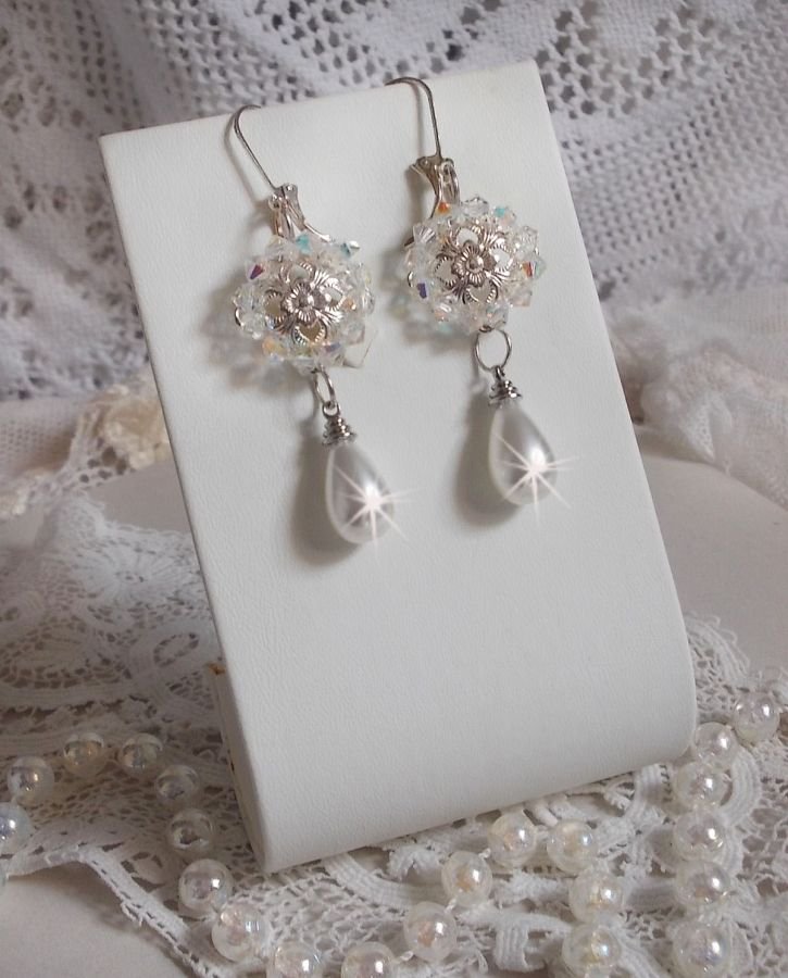 BO Gouttelettes Givrées com cristais Swarovski e pérolas brancas de Maiorca