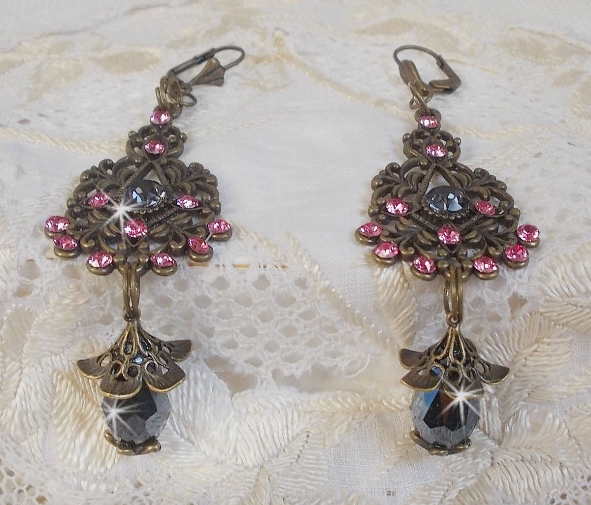 BO Colecção Irresistível do Amor com cristais Swarovski montados em castiçais de filigrana de bronze