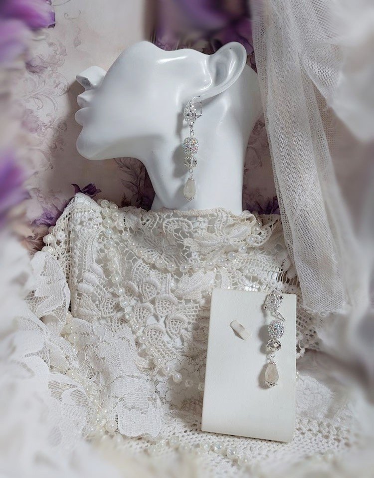 BO Lumi&egrave;re P&eacute;tillante cr&eacute;&eacute;es avec perles strass, gouttes, rondes aplaties verre et perles Crystal Swarovski