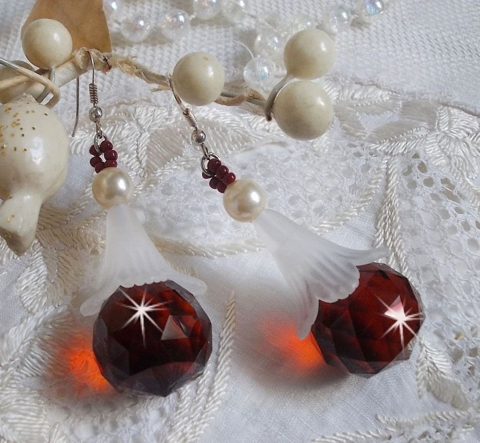 BO Marielle com cristais Swarovski e bolas de cristal boémio multifacetado