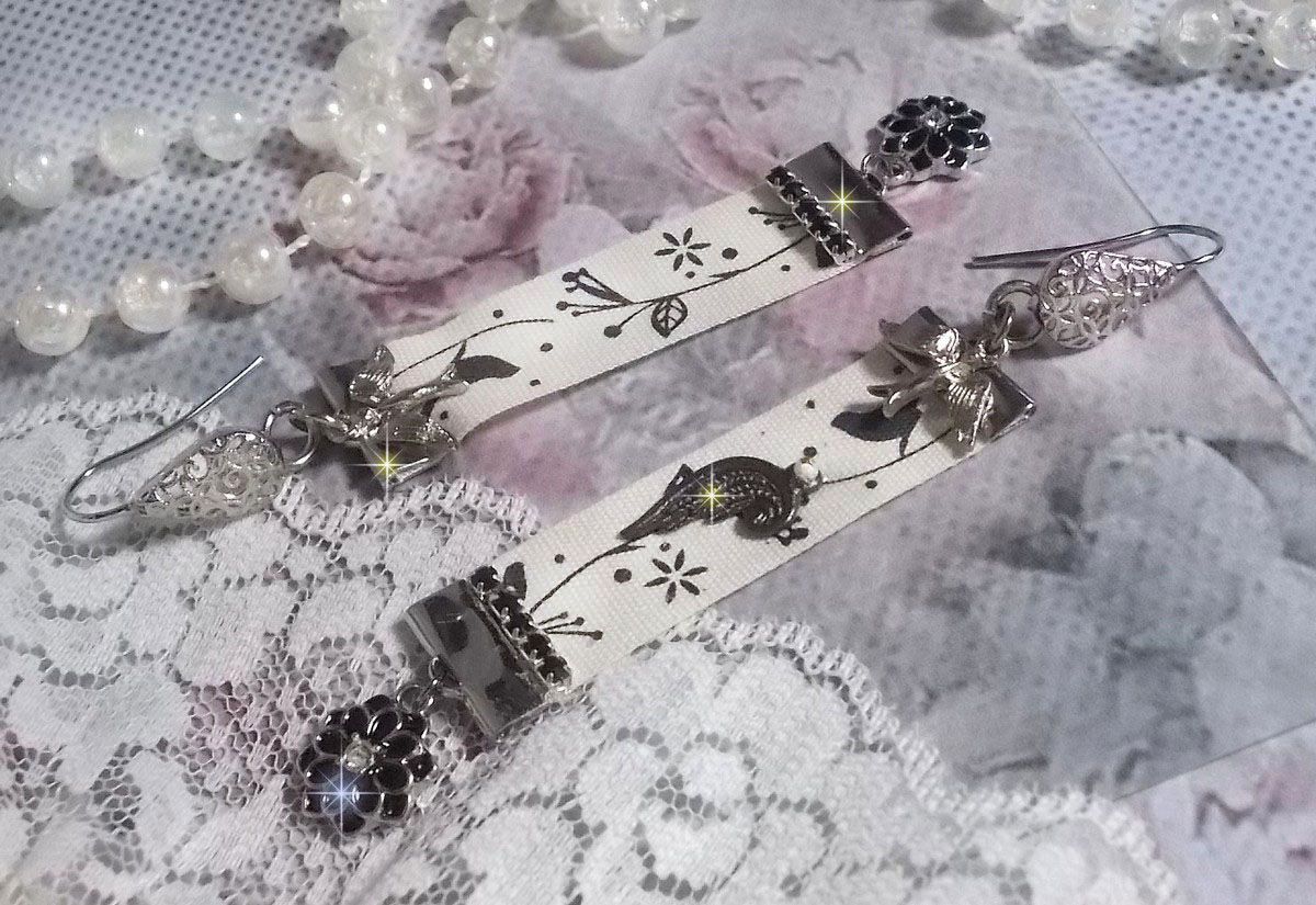 BO Black and White Birds criado com fita de impressão de pássaros a preto e branco, cristais, flores de esmalte e acessórios de qualidade