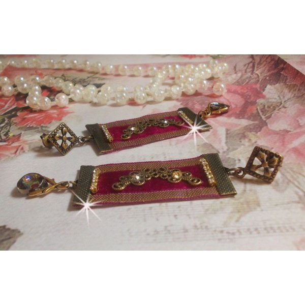 Vintage Arabesque BO criado com tranças de Bordeaux, cristais Swarovski e belos acessórios 