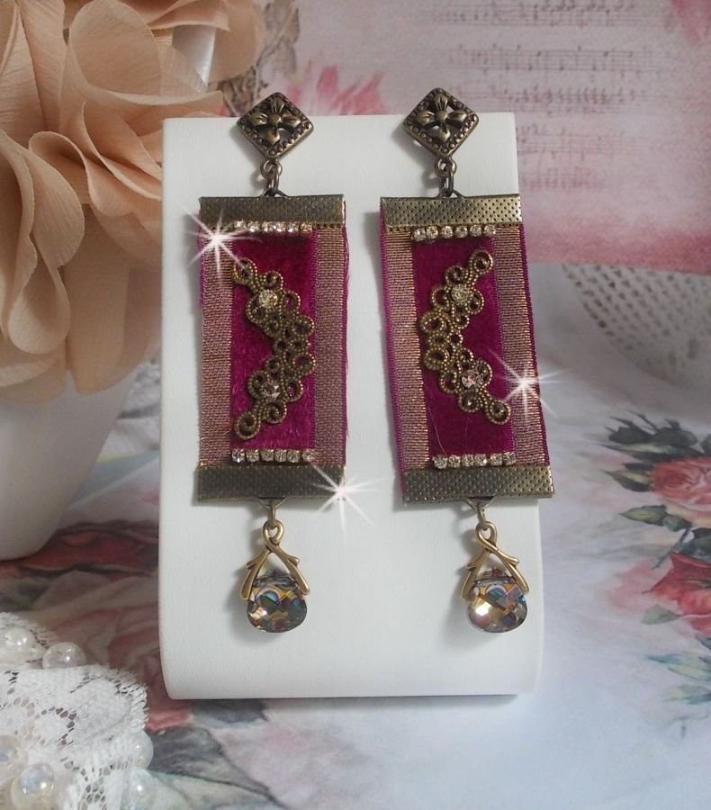 Vintage Arabesque BO criado com tranças de Bordeaux, cristais Swarovski e belos acessórios 