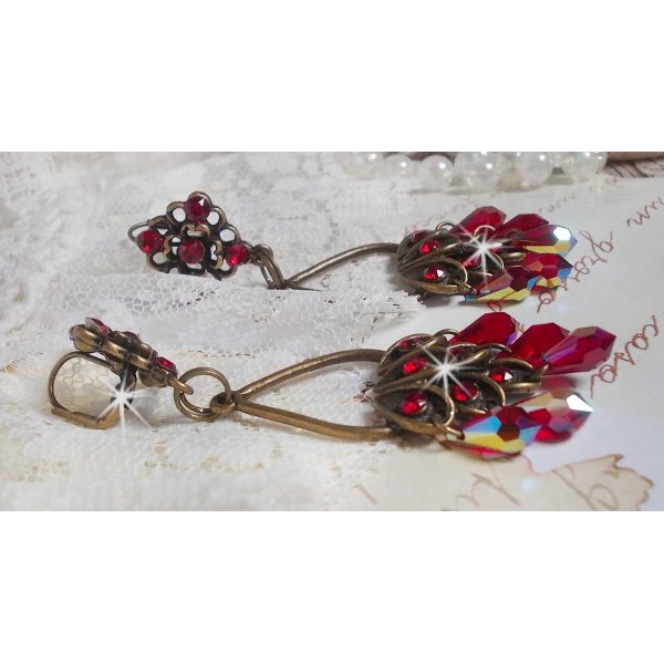 BO Irresistível Colecção Ruby montada em castiçais com cristais Swarovski