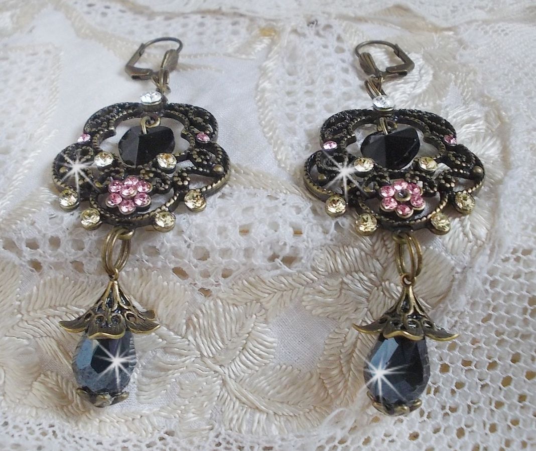 BO Colecção Paixão Irresistível montada com cristais Swarovski em castiçais de filigrana de bronze
