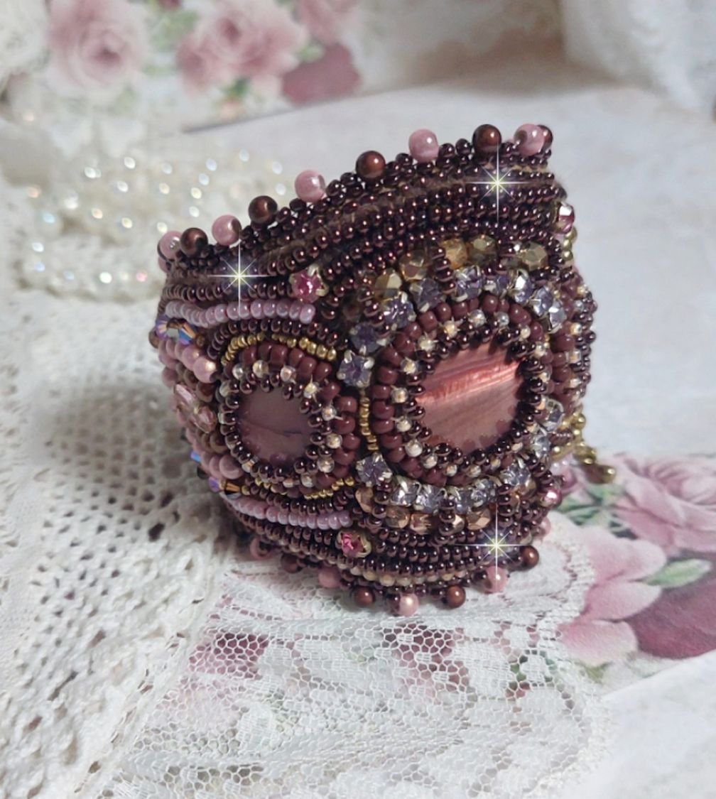 Pulseira de punho romance bordada com pérolas de mogno estilo vintage e pérolas de sementes