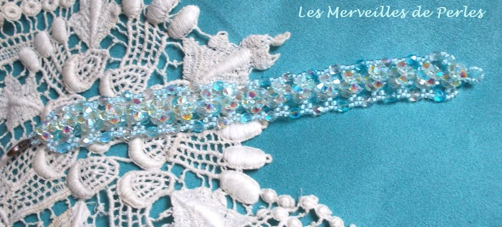 Bracelete Crystal Blue com facetas de cristal Swarovski e fiadeiras
