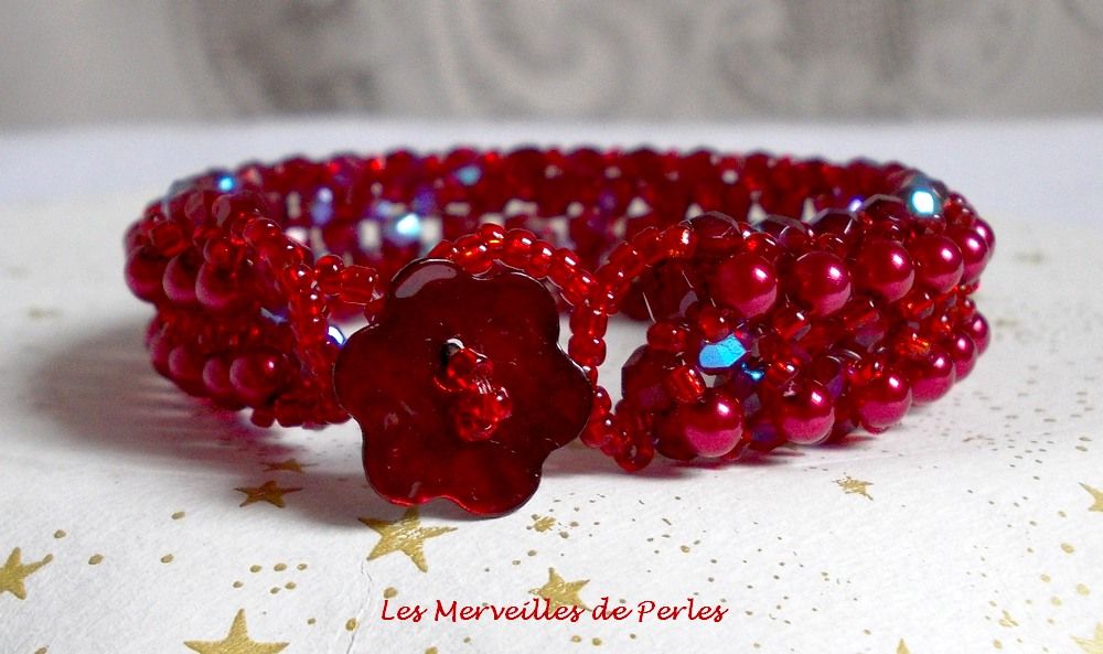 Pulseira de pérolas Myrella com facetas e pérolas