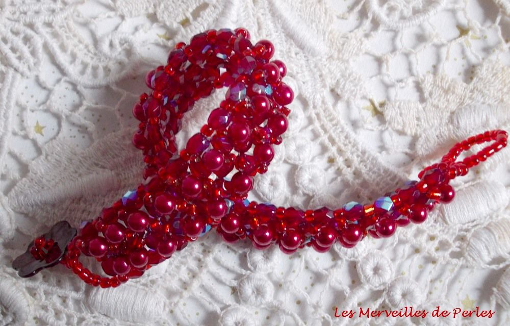 Pulseira de pérolas Myrella com facetas e pérolas