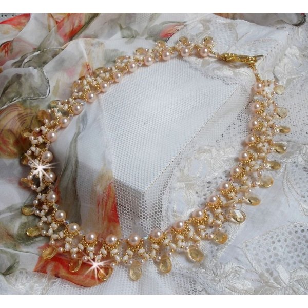 Colar Charmeuse Champagne com cristais Swarovski e gotas facetadas de vidro