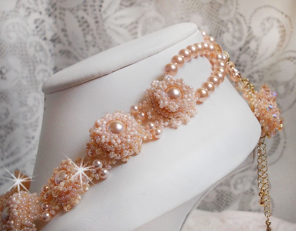Colar Idylle Beauté Haute-Couture, nada mais que pérolas Swarovski e pérolas de sementes 