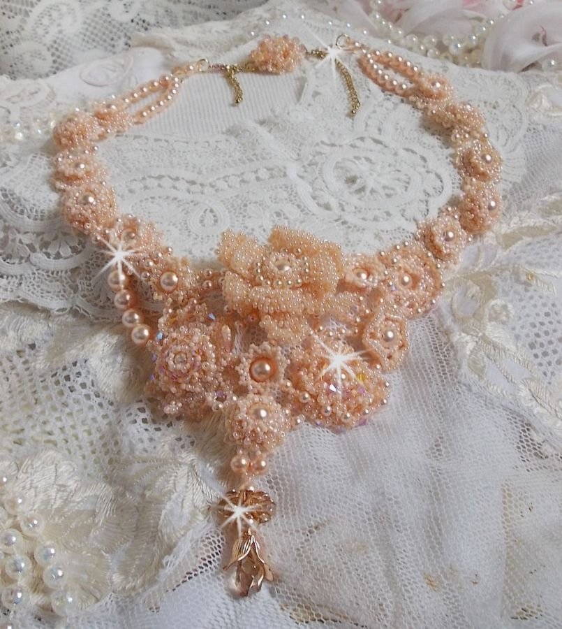 Colar Idylle Beauté Haute-Couture, nada mais que pérolas Swarovski e pérolas de sementes 