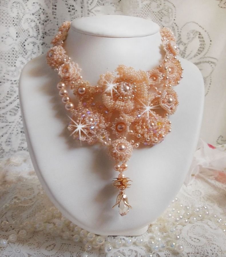 Colar Idylle Beauté Haute-Couture, nada mais que pérolas Swarovski e pérolas de sementes 