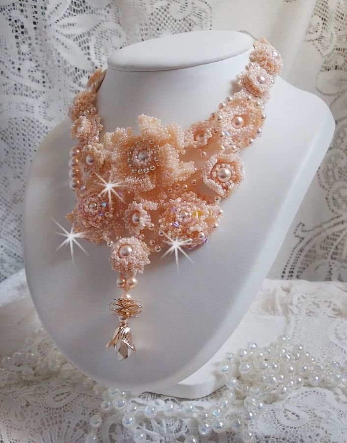 Colar Idylle Beauté Haute-Couture, nada mais que pérolas Swarovski e pérolas de sementes 