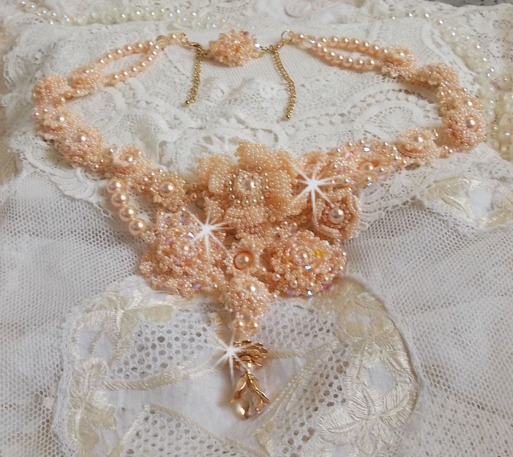 Colar Idylle Beauté Haute-Couture, nada mais que pérolas Swarovski e pérolas de sementes 