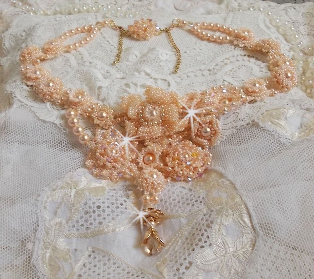 Colar Idylle Beauté Haute-Couture, nada mais que pérolas Swarovski e pérolas de sementes 