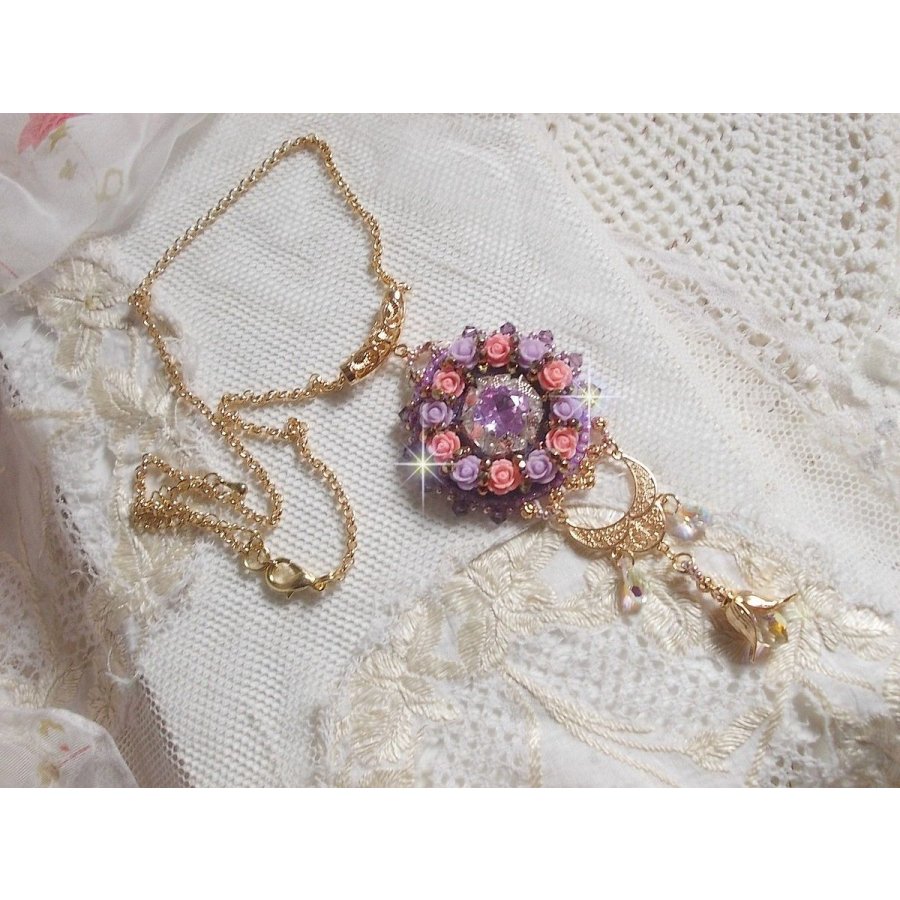 Colar pingente Ice Purple bordado com cristais Swarovski 