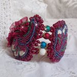 Pulseira de Outono encantadora bordada com cristais Swarovski, contas redondas de resina perolada, rendas e contas de sementes