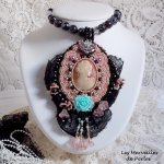 Colar de pingente Marquise bordado com pérolas, uma renda muito bonita, uma jóia sumptuosa 