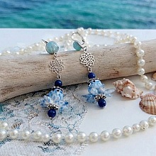 BO Beauregard Blue cr&eacute;&eacute;es avec verre, pierre naturelle larimar, lapis-lazuli, dormeuses laiton argent&eacute;