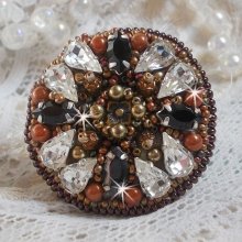 Anel Romântico Âmbar bordado com Cristal Swarovski e Preto, pérolas mágicas e pérolas de sementes