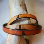 Trio de pulseiras de couro personalizadas através de gravura com desenhos à sua escolha