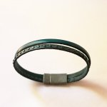 Pulseira dupla em pele azul com tachas para homem