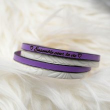Pulseira dupla de couro branco com relevo e cor à sua escolha para ser personalizada através de gravação