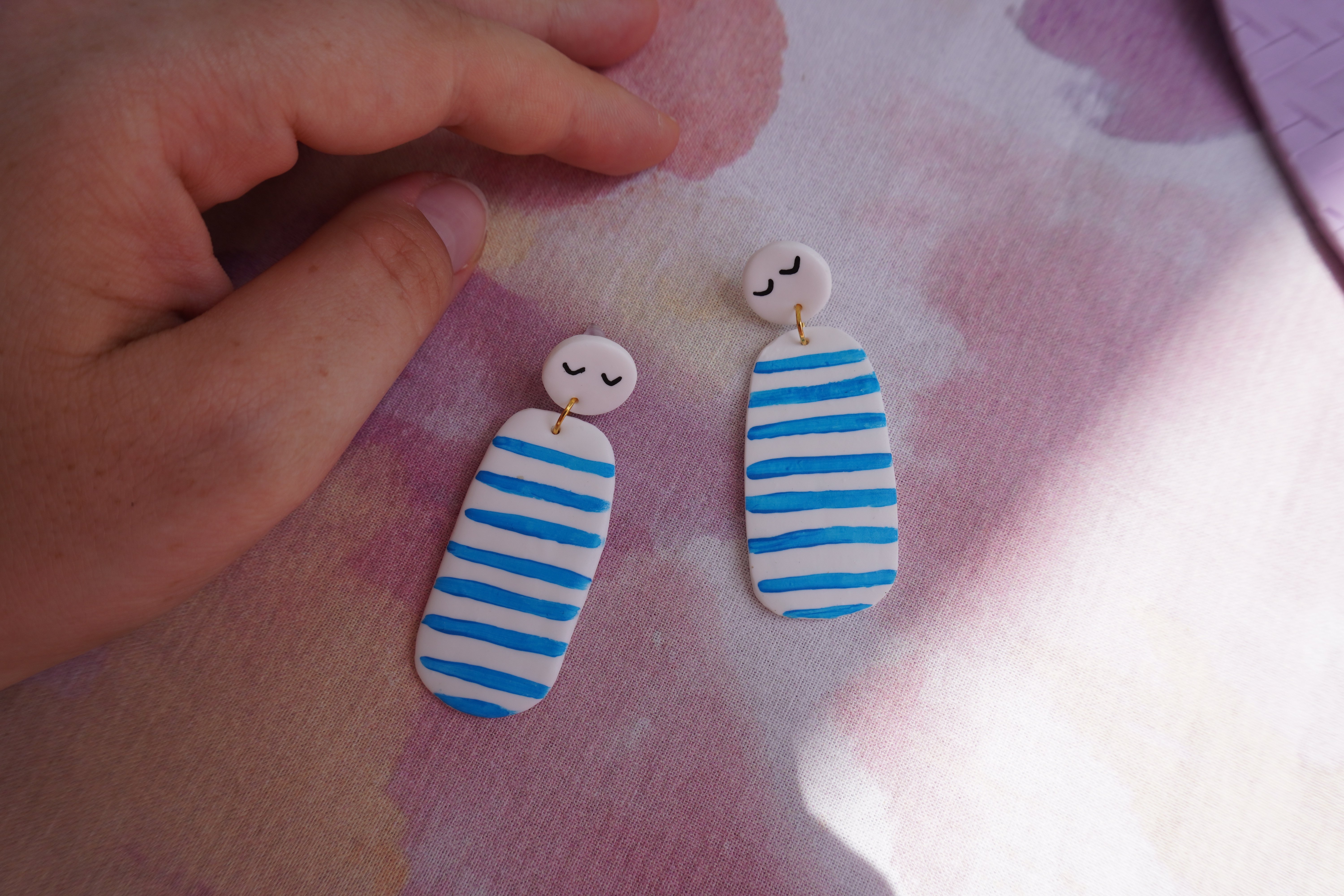 Boucles d'oreilles en argile polym&egrave;re Tige