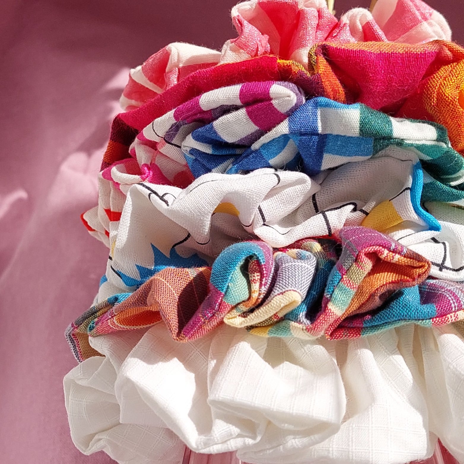 Chouchou rose en blanc &agrave; paillettes - Beach