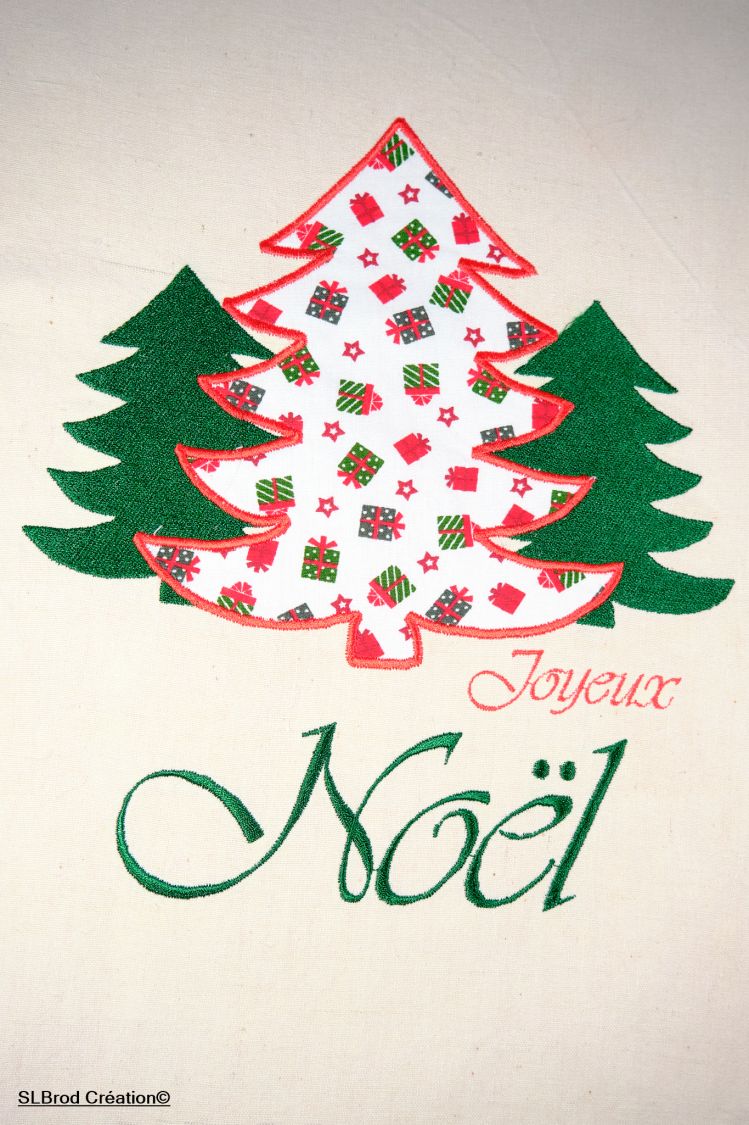 Grandes presentes de aplicação de árvores de Natal
