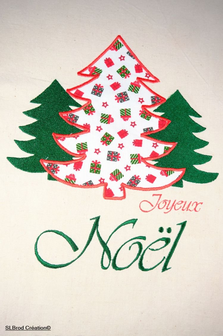 Grandes presentes de aplicação de árvores de Natal