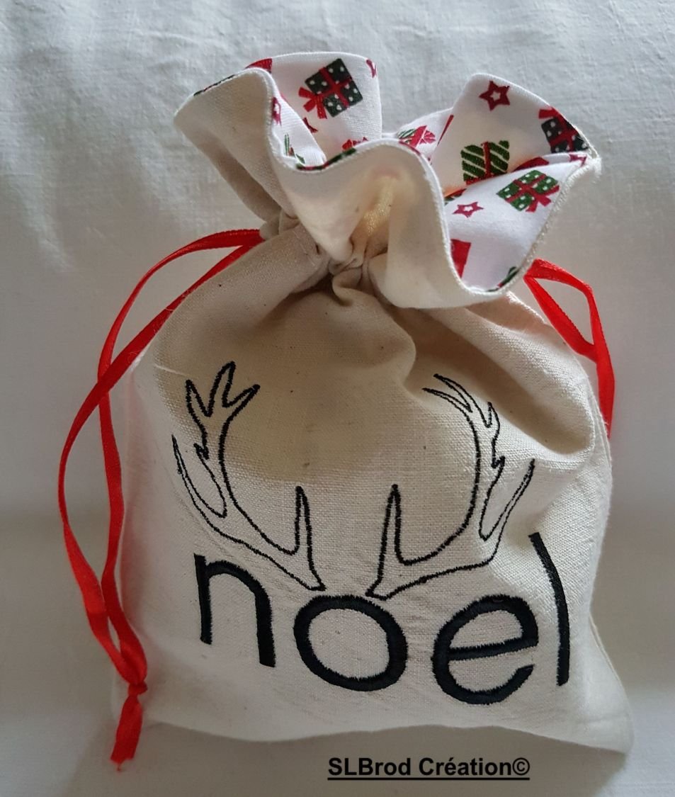 Pequena bolsa de Natal em madeira de rena