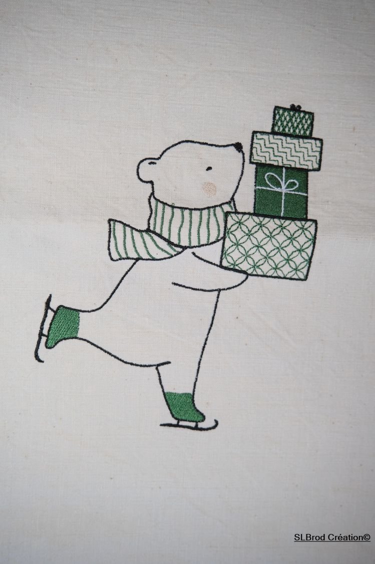 Ursinho de peluche de Natal patinador verde de tamanho médio