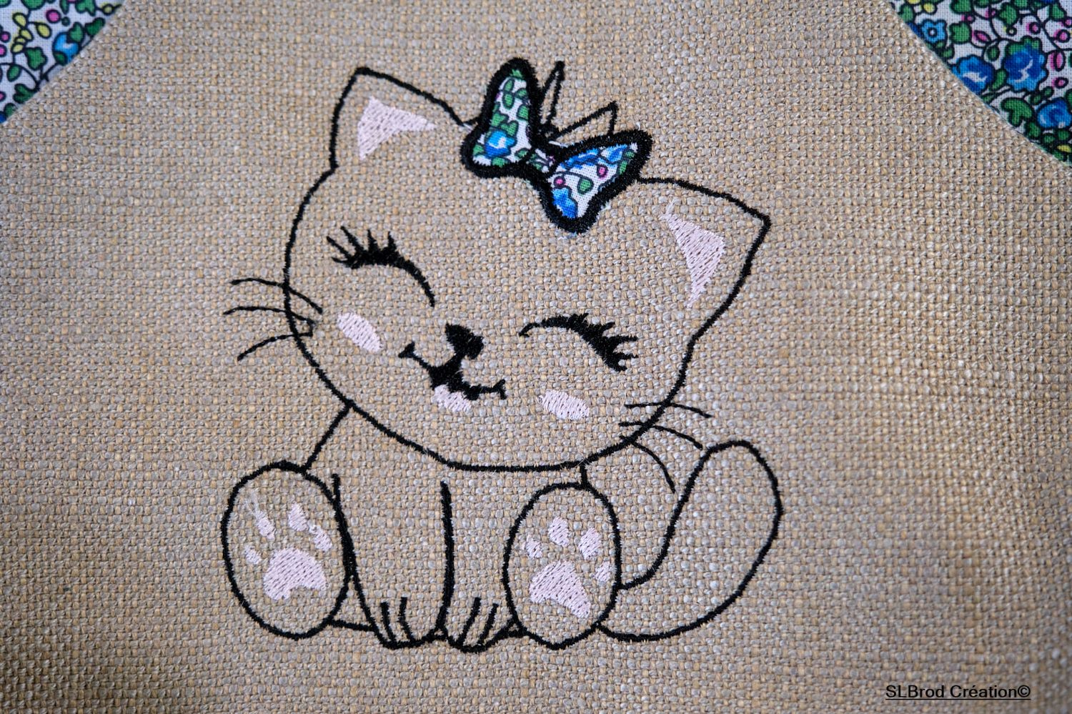 Mochila de criança bordada, gatinho personalizável