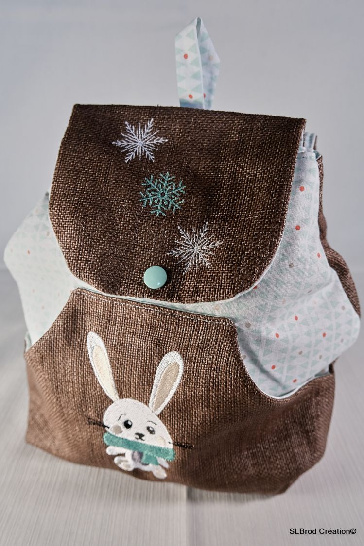 Mochila para crianças lenço verde de coelho personalizável