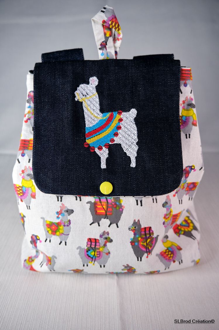Mochila de lhama bordada para crianças