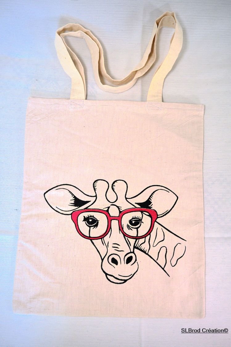 Copos bordados em Tote Bag girafa vermelha personalizável