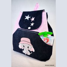 Mochila de criança bordada com chapéu rosa, personalizável